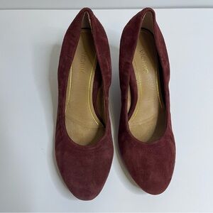 Vionic Lux Camden Women's Burgundy Merlot Suede Wedge Pumps Size 7